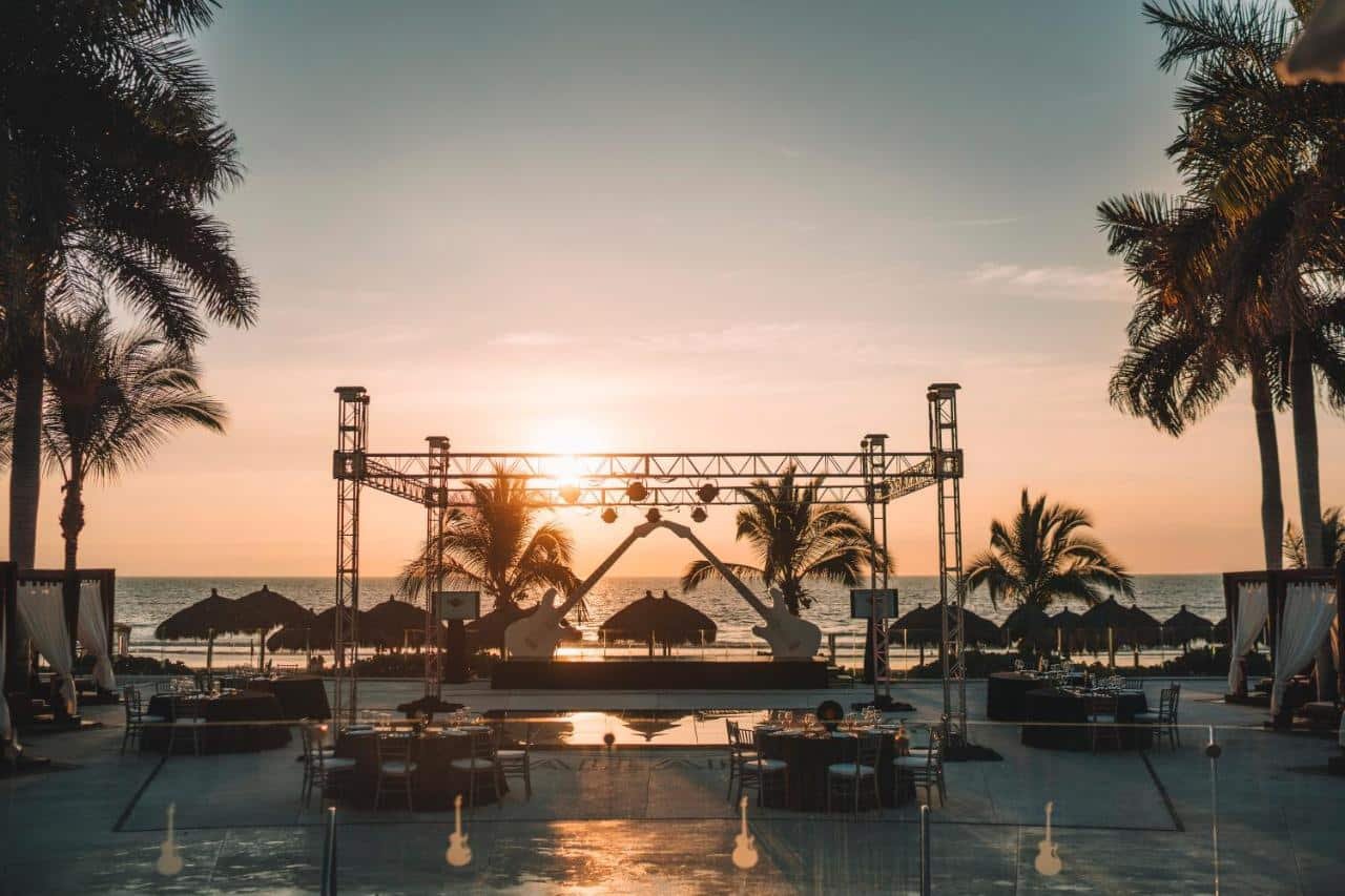 Enjoy An Unforgettable Getaway At All Inclusive Hard Rock Hotels 4 Hard Rock Hotel Vallarta All Inclusive