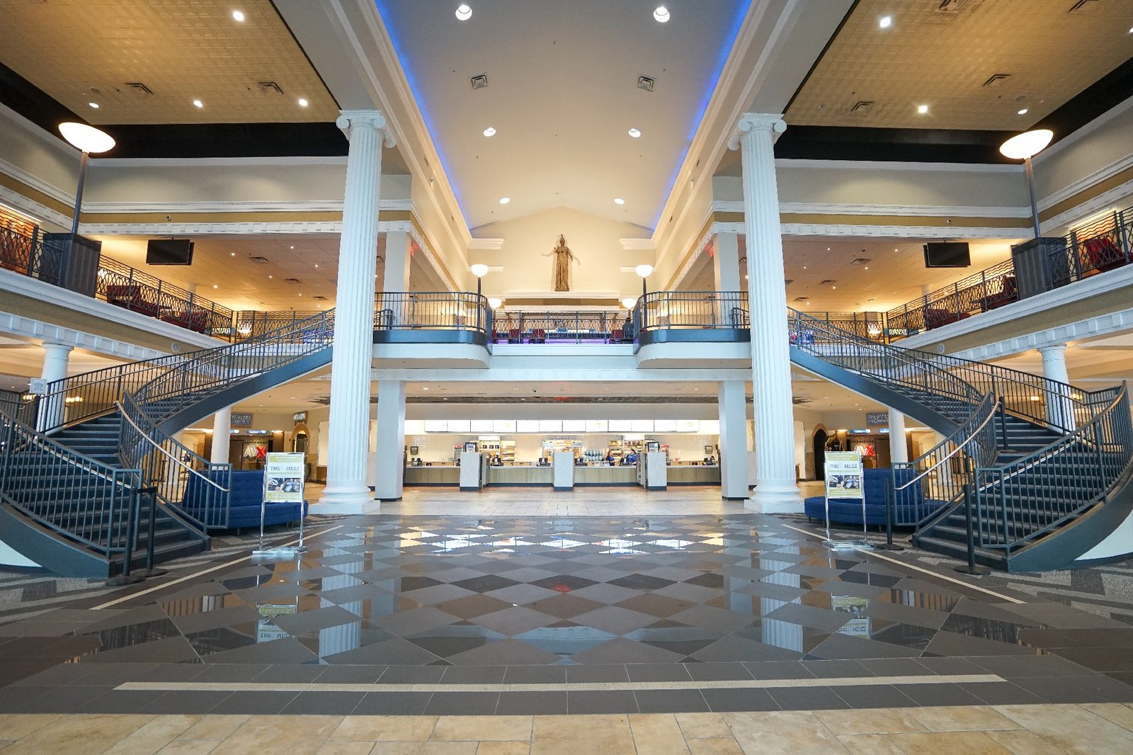 Palladium interior