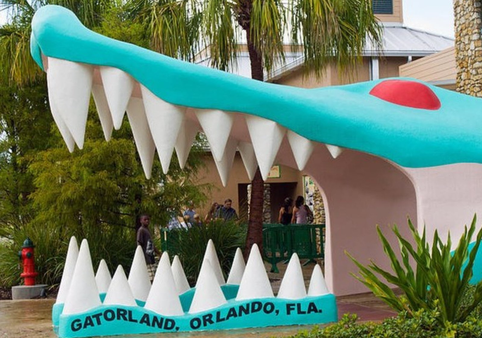 Discover the Perfect Orlando Base: Hampton Inn Kissimmee North 4 Gatorland located close to the Hampton Inn Kissimmee North